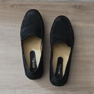 Vaneli Black Textured Loafers